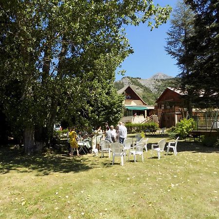 Le Vieux Tilleul Seyne Exterior photo